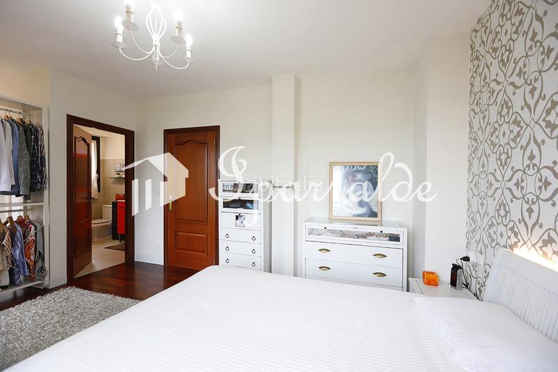 Foto dd76b9e4-ee67-4e7b-b131-1214240d2c9d. Casa aparellada amb calefacció aparcament a Lapice - Larreaundi - Olaberria - Meaka Irun