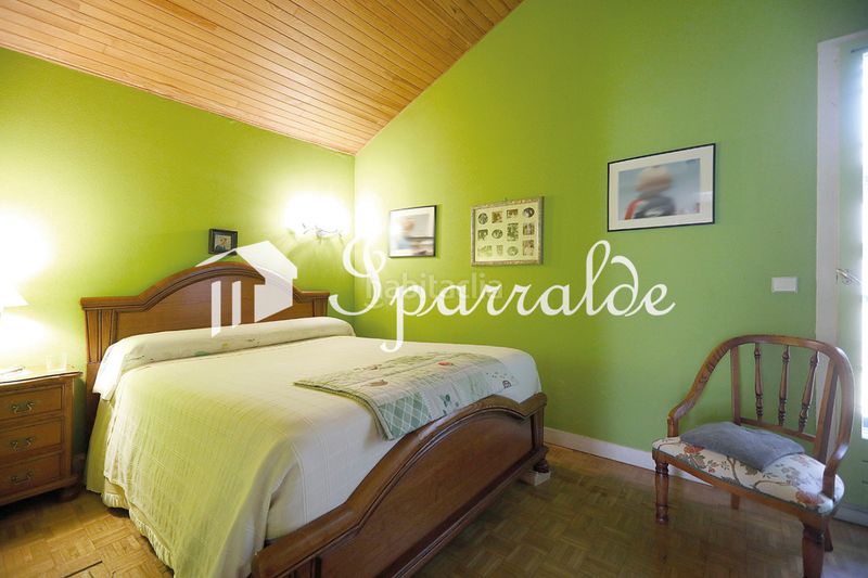 Foto 02e15d02-9ca8-42a4-a257-e9cb9da0c61d. Casa amb aparcament piscina a Hendaye