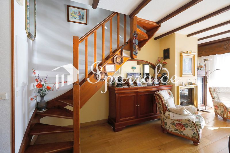 Foto 05fee6ed-6311-4afc-874d-baf01380dde2. Casa amb aparcament piscina a Hendaye