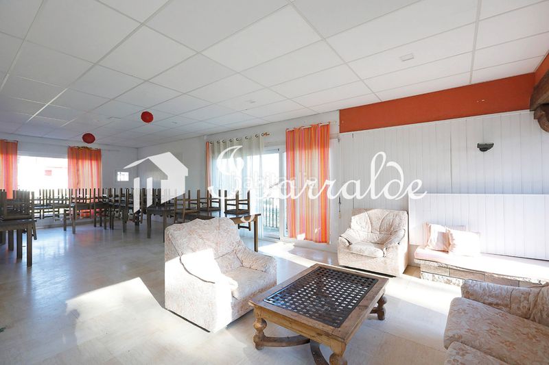 Foto 5899361c-9846-4199-8e8a-884525a3c413. Casa amb aparcament piscina a Hendaye