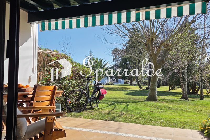 Foto 8645f2c2-fedf-4eda-84f4-309bb2c383bd. Casa amb aparcament piscina a Hendaye