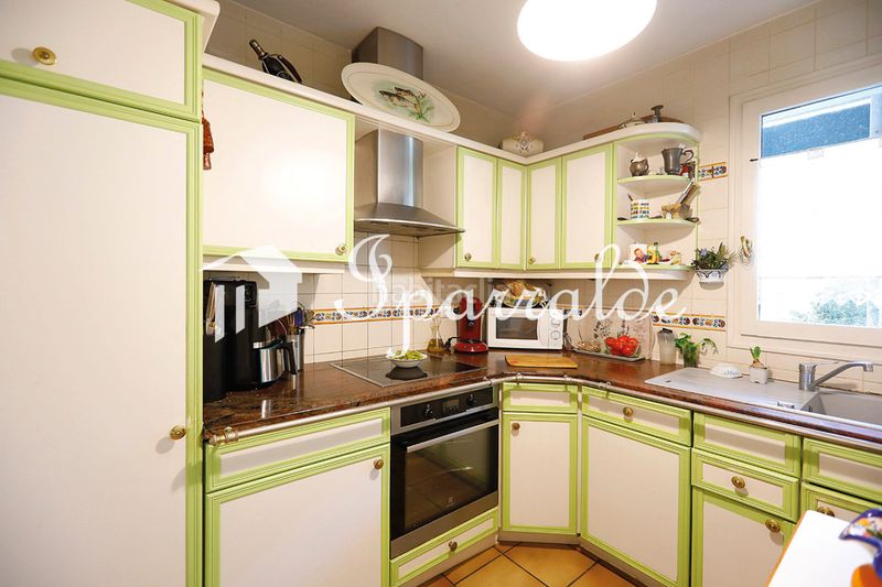 Foto edc7548e-a8e1-4ec6-b238-178d2326c7b9. Casa amb aparcament piscina a Hendaye