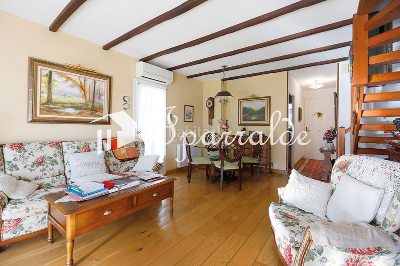 Foto ff4a57be-9578-4739-9301-5f530c30cf08. Casa amb aparcament piscina a Hendaye