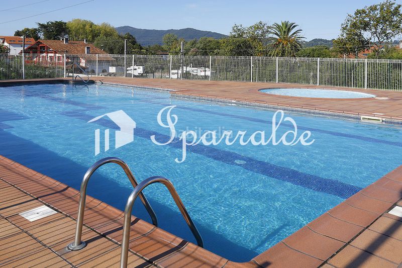 Foto 1b69c688-d9d2-4415-8e84-e3c12672e35c. Pis amb calefacció aparcament piscina a Hendaye