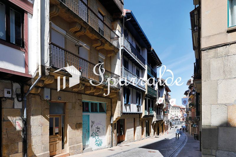 Foto e1184bce-bbe3-43c7-bbd4-c4f20a0672a2. Pis amb calefacció a Centro - Mendibil - Santiago Irun