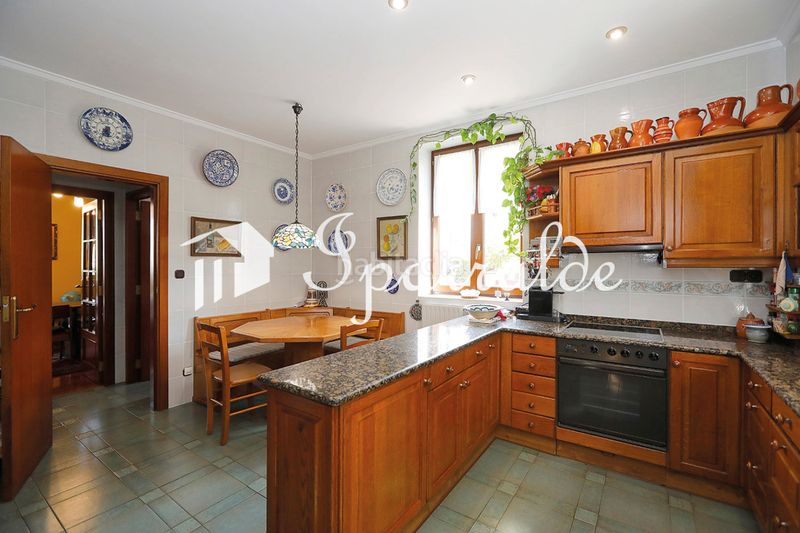 Foto 023d73a6-4e2a-4daf-a92e-540c009eca14. Casa amb calefacció aparcament a Pinar - Anaka - Belaskoenea Irun