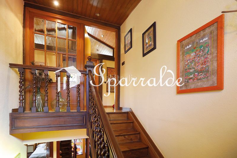 Foto 5ef42c82-e14e-470e-b6d1-d76203db9317. Casa amb calefacció aparcament a Pinar - Anaka - Belaskoenea Irun