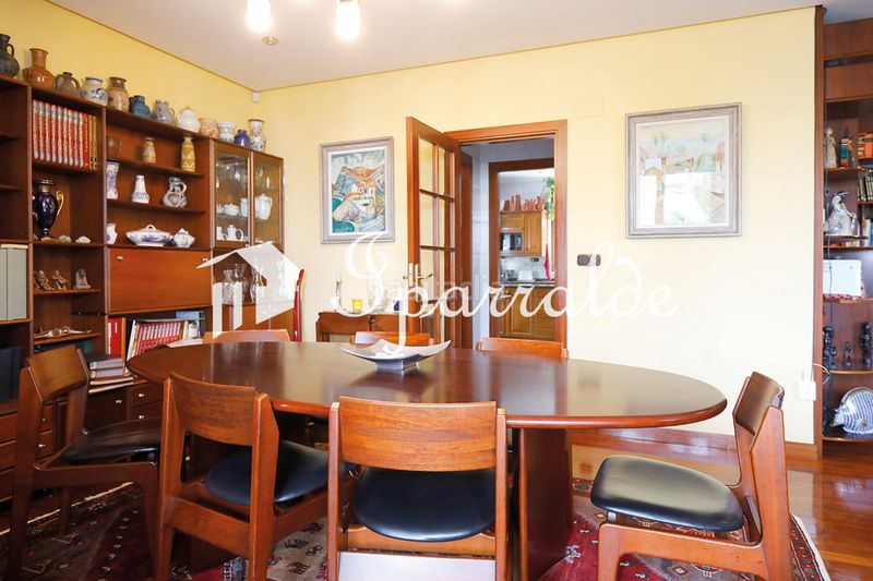 Foto df614ff0-ef67-4dc5-af85-a56cc238adf3. Casa amb calefacció aparcament a Pinar - Anaka - Belaskoenea Irun