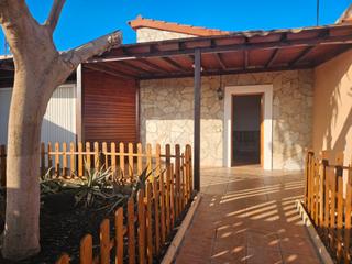 Casa  Avenida jose rodriguez curbelo. Casa terrera en tarajalejo.
