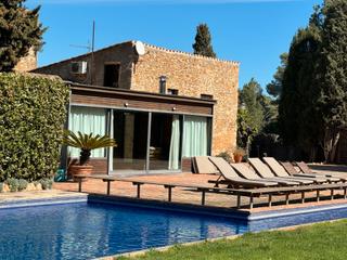 Lloguer Masia a Carrer de sabadell 194a. Exclusiva finca rústica en masos de pals – historia, naturaleza