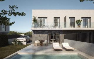 Semi detached house in Bonmont Terres Noves. Maravillosa promoción de 4 exclusivos chalets individuales en ca