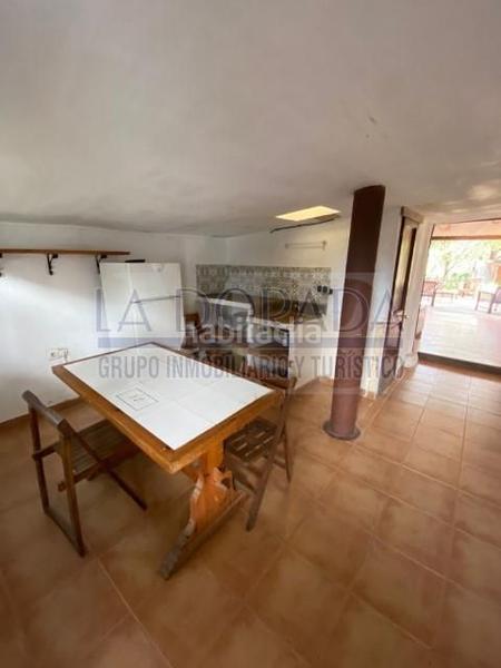 Foto 93d38da4-98d6-456a-8616-4ad78e907888. Edificio in Selva del Camp (La)