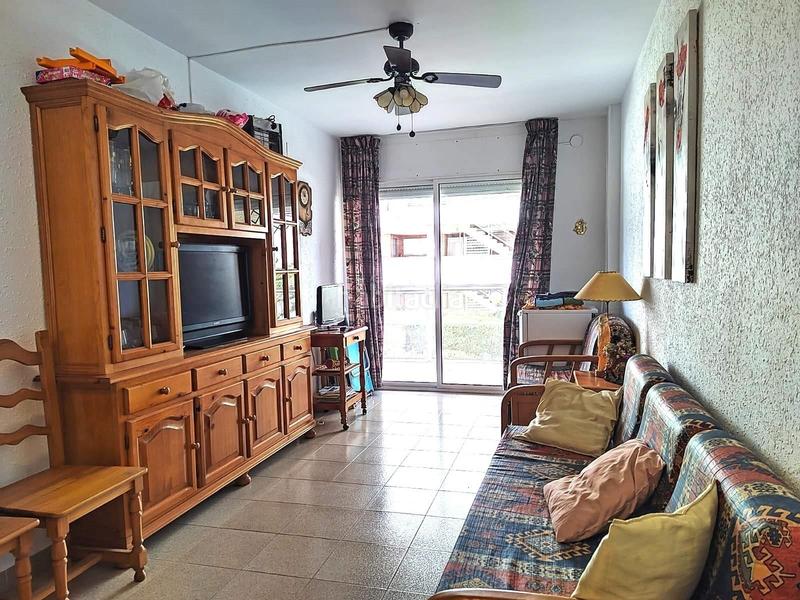 Foto 5ec47ff8-48d3-4f00-a83a-da4a3a7017f6. Apartamento piso en miami a 50 metros del mar ! en Miami Platja
