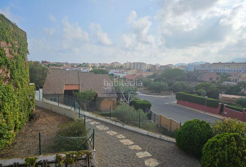 Foto ccdba133-9538-47a4-9247-dd3206cf62bc. Casa adosada 1196 en Pino Alto Miami Platja