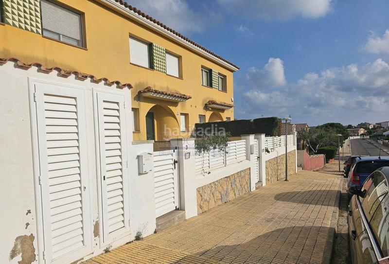 Foto f69e3995-40e8-4357-9622-0f5328c7fec4. Casa adosada 1196 en Pino Alto Miami Platja