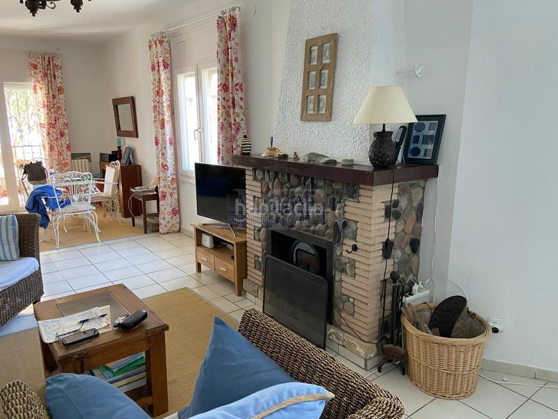 Foto bd581887-3a07-49da-a026-92a04cd751ed. Chalet casa independiente en primera línea de mar con vistas panorámicas en Mont-roig del Camp