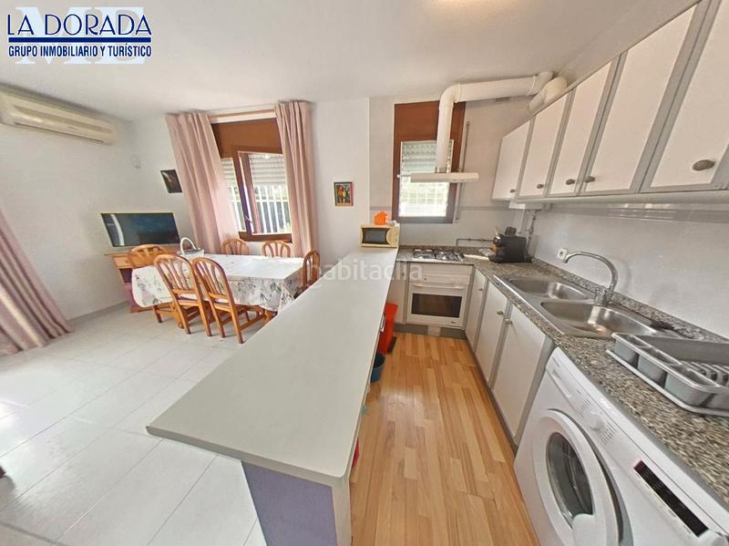 Foto fea0a3c2-cdc2-4f33-b980-c07f4e36be2f. Planta baja  en venta con licencia turística en Cambrils