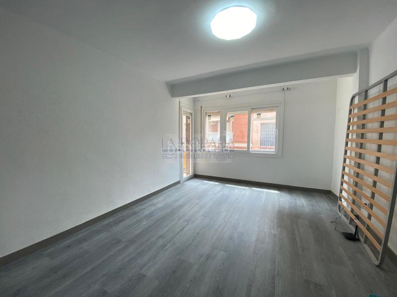 Foto a6c790a6-dec4-4829-9a84-f3e8030045b5. Piso en Port - Horta de Santa Maria Cambrils