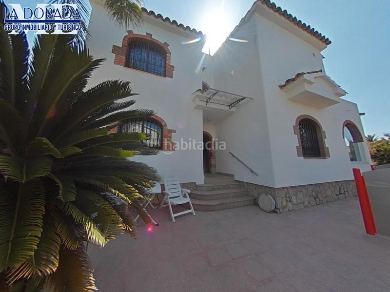 Foto a8c870d4-b967-401b-8b0c-181d0f5d31fa. Casa a schiera con camino riscaldamento parcheggio piscina in Mont-roig del Camp