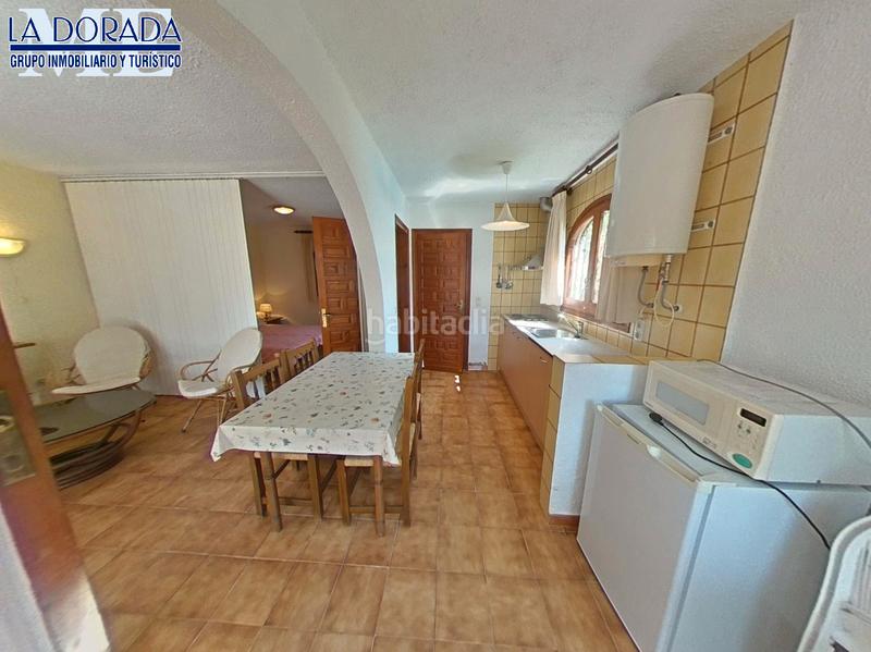 Foto ab7e578f-7a83-4f36-897a-888ed1481b52. Casa adossada amb xemeneia calefacció aparcament piscina a Mont-roig del Camp