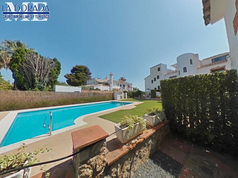 Foto 6bc95794-d3d6-4989-9035-45f33fc454f0. Semi detached house with fireplace heating parking pool in Mont-roig del Camp