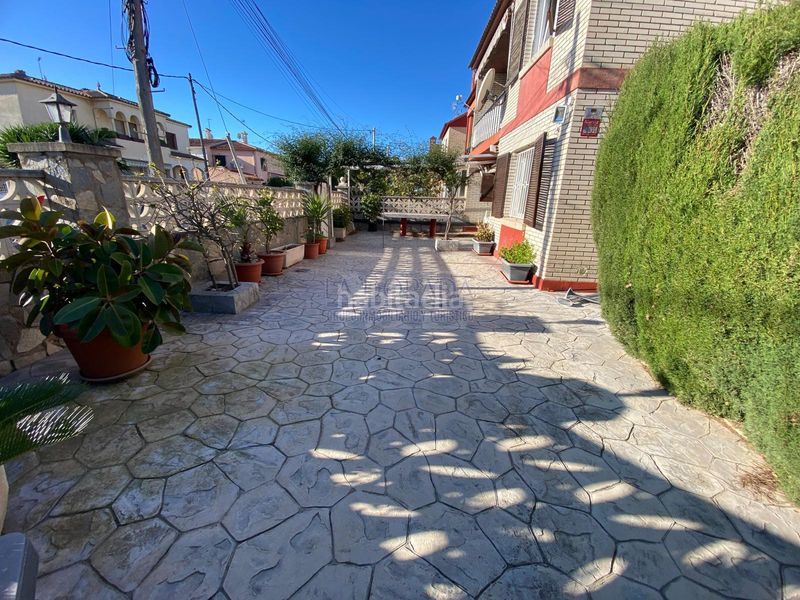 Foto 3497df03-b25a-4e91-845d-4327766d40c8. Planta baixa amb calefacció aparcament a Cambrils mediterrani Cambrils