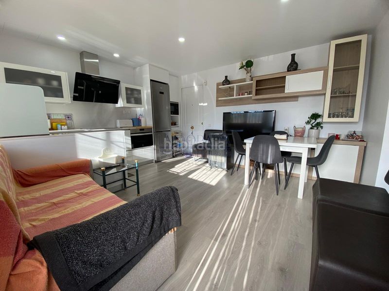 Foto 6d890df0-d472-4bb0-bec9-df139e4f0a96. Planta baixa amb calefacció aparcament a Cambrils mediterrani Cambrils