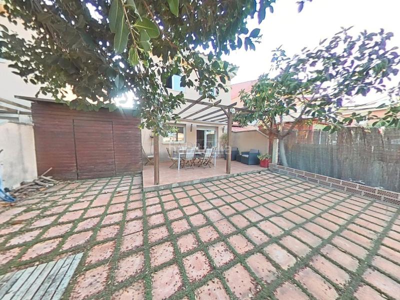 Foto d9f20d6f-3351-44da-af7e-cca9aafc3fa1. Maison jumelée avec chauffage parking dans Poble Mont-roig del Camp