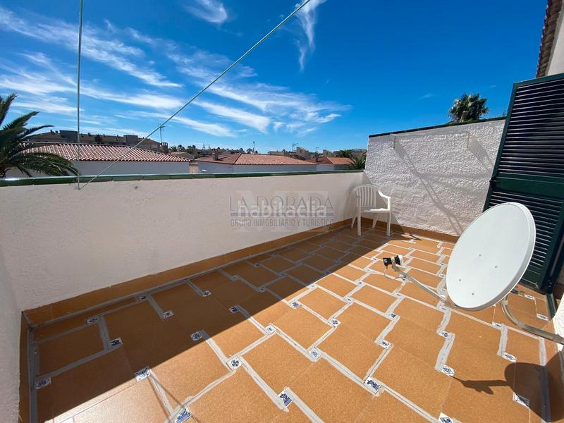 Foto 8c88dc51-a2e7-4dc8-ab5c-326466804882. Casa adossada amb xemeneia aparcament piscina a Regueral - Prat d'en Forés Cambrils