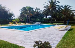 Casa en Mas de Clariana. Encantador chalet individual en una sola planta con licencia tur