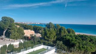 Casa adossada a Vandells i lHospitalet de lInfant. Espectacular casa adosada en lhospitalet de linfant con vistas