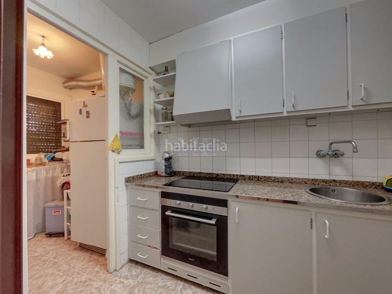 Foto 35f4b0e4-3e99-4895-aeac-bc26bbe278a1. Piso amplio apartamento con terraza y vistas al mar en Salou