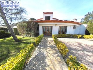 Chalet à Pino Alto. Espectacular chalet independiente en pino alto