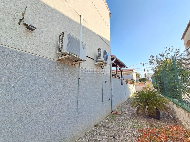 Foto 12abe229-1f9b-4664-9c4f-731cd2994b91. Casa adossada amb calefacció aparcament a Cambrils mediterrani Cambrils