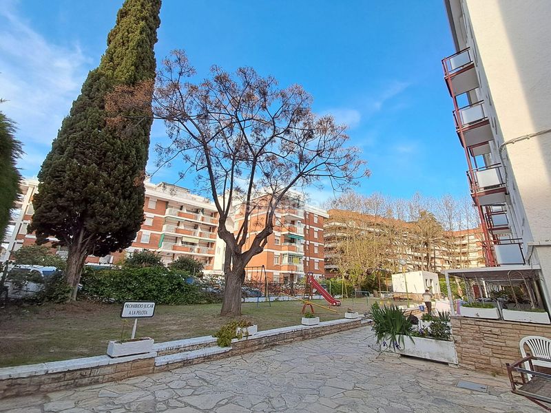Foto 45873efa-2ed9-40ff-80eb-88c04cfdf0cd. Estudi amb calefacció piscina a Platja de Llevant Salou