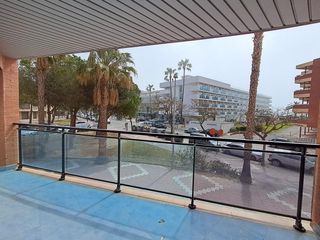 Appartement  Avinguda de la diputació. Apartamento en 2a línea de mar con parking