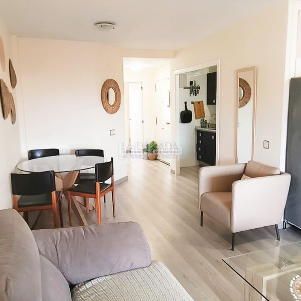 Foto 5bc1698a-20b9-4db7-a4f4-d182388f7184. Apartament amb piscina a Tarraco Cambrils