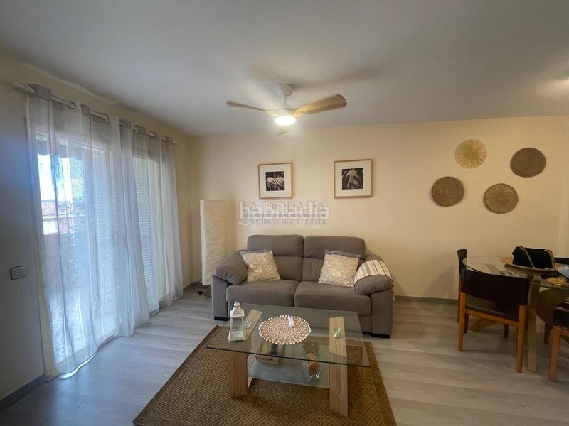 Foto 782b7bee-d353-4246-9516-7d2372e56f0b. Apartament amb piscina a Tarraco Cambrils