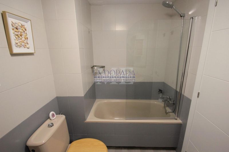 Foto a5123555-4a7f-4ddd-ae3f-622ebde69255. Apartament amb piscina a Tarraco Cambrils