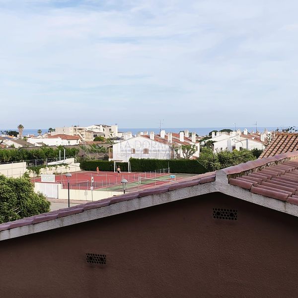 Foto c1aec950-1bb7-4b18-a026-06393d0969cf. Apartament amb piscina a Tarraco Cambrils