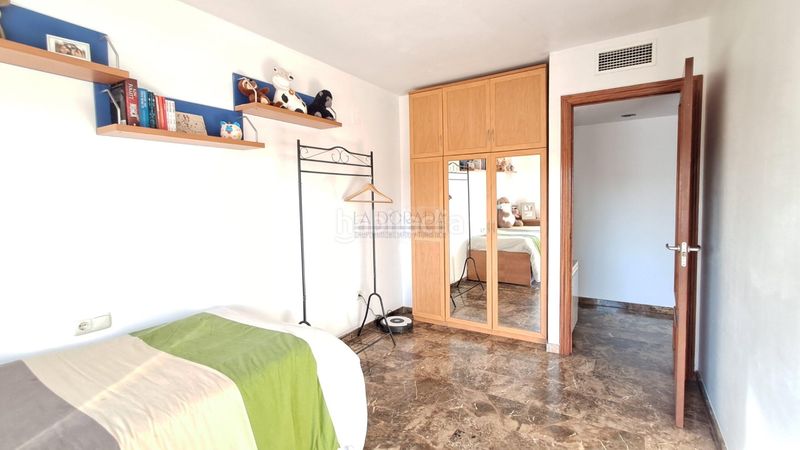 Foto d198e84f-25db-4d62-9940-9cf833f12394. Casa adossada amb calefacció aparcament piscina a Cambrils