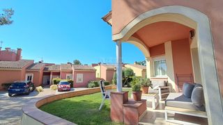 Maison jumelée  Carrer de les rotes. Casa adosada con licencia turística en bonmont!