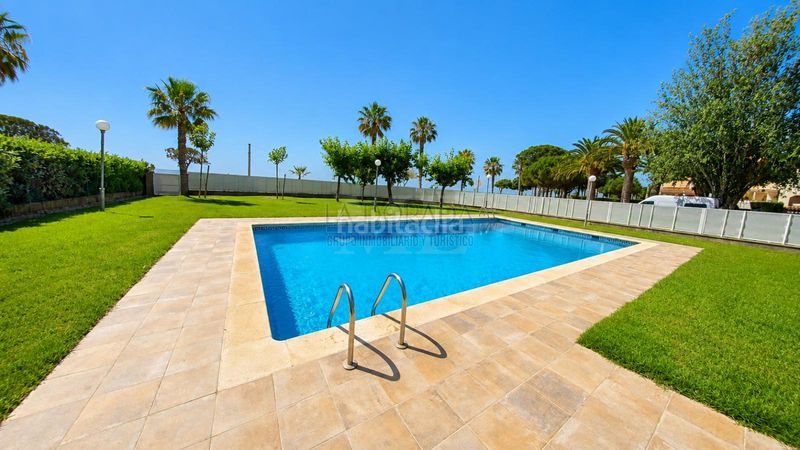 Foto f49d1652-91d4-4d7d-a96b-c5a96fa9b12f. Pis amb aparcament piscina a Port - Horta de Santa Maria Cambrils
