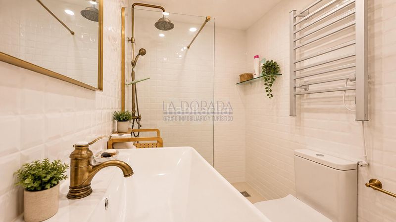 Foto 906b3391-013c-4cda-b191-67ef02b4a71e. Apartament amb piscina a Tarraco Cambrils
