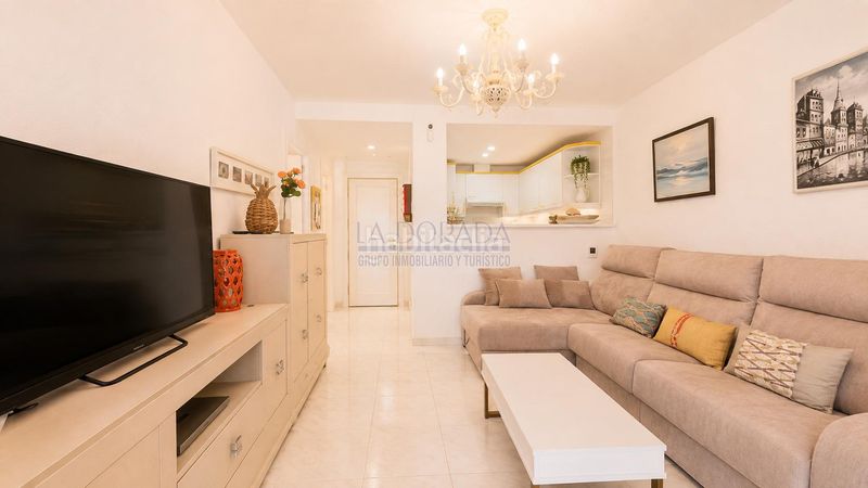 Foto bdd20e64-4a1d-4918-8c0a-000b7649f777. Apartament amb piscina a Tarraco Cambrils
