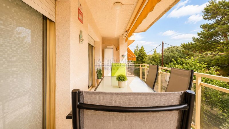 Foto da978d30-7c44-4685-83a1-c494a7369542. Apartament amb piscina a Tarraco Cambrils