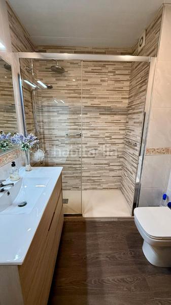 Foto 6a538ab0-6290-4225-bf66-3acb6ed19545. Appartamento in Fontsanta-Fatjó Cornellà de Llobregat