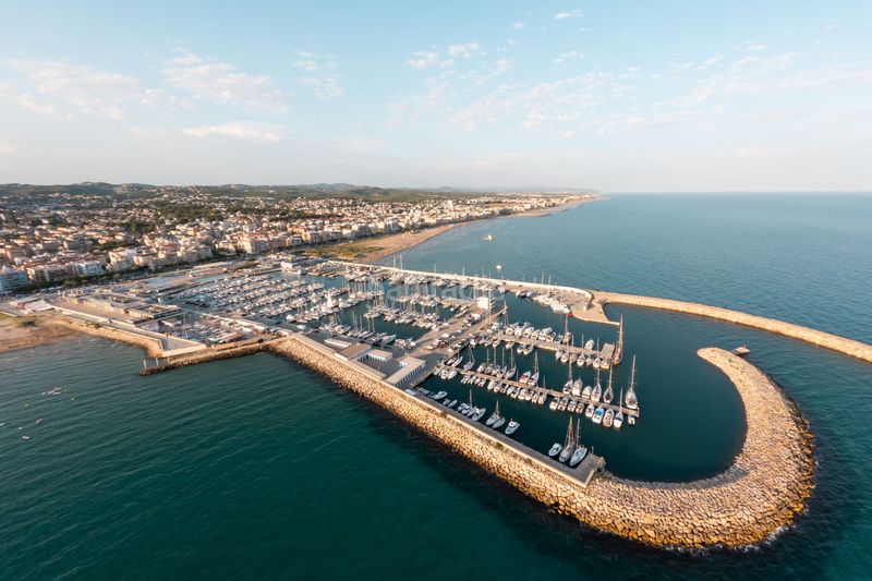Foto eac458dc-7c86-4ffa-9097-e17cc7176535. Pis a Segur Platja Segur de Calafell