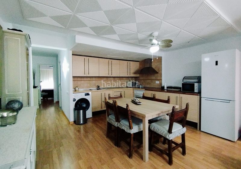 Foto 331fa3f1-bbb3-4cc4-a5e8-c7f99da0b78a. Rent flat in Sant Antoni Cullera