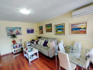 Flat  Carrer josep burguera. Piso  en venta junto al mar en cullera.